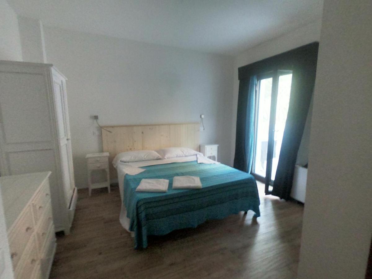 Villa La Conchiglia Rooms Cala Liberotto Exterior foto
