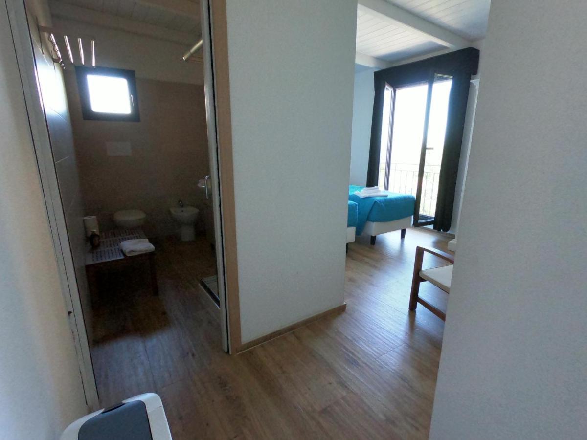 Villa La Conchiglia Rooms Cala Liberotto Exterior foto
